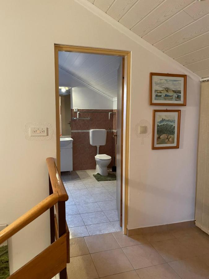 Holiday home Kuca Za Odmor Alfis - Jezera